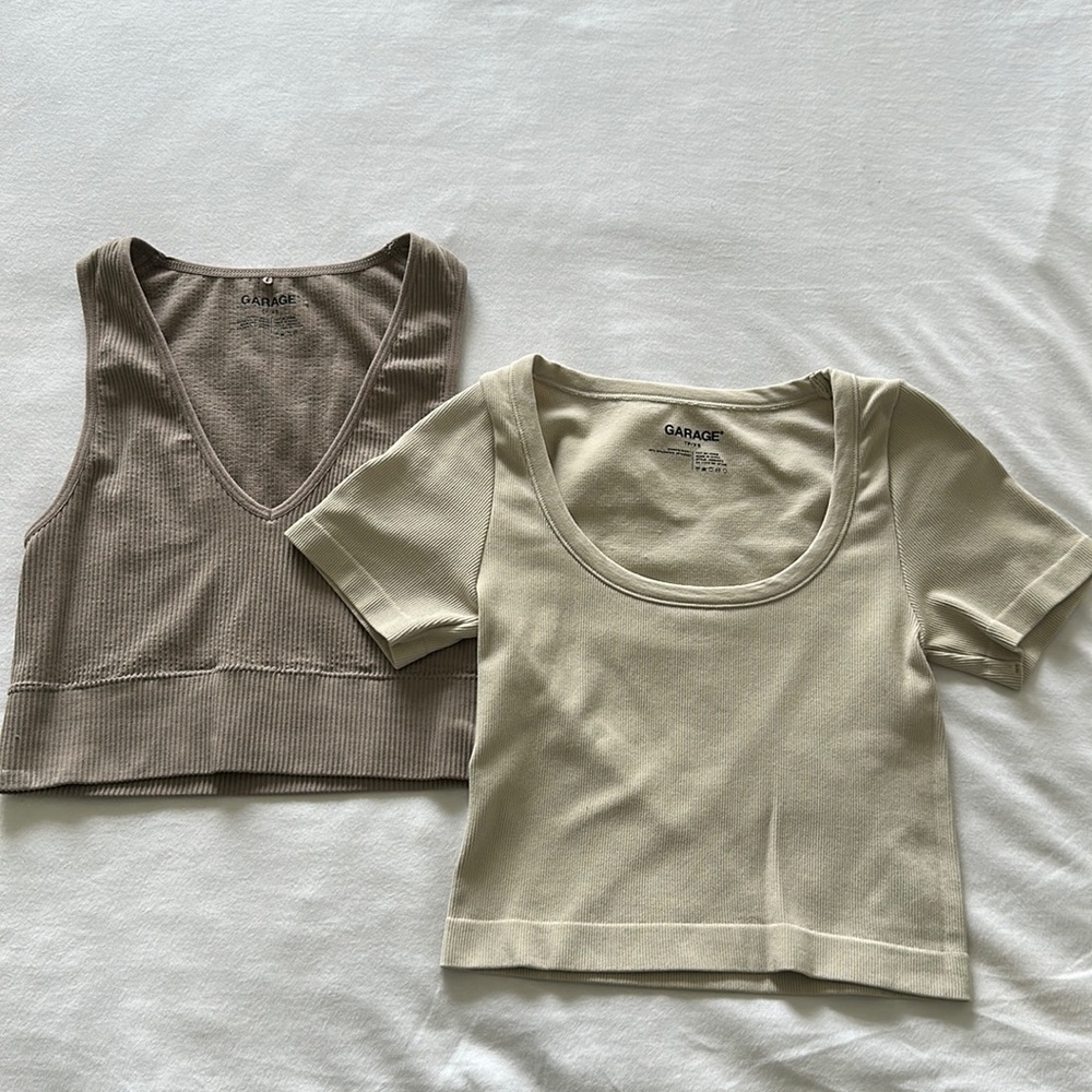 2 Garage Women’s Seamless Crop Tops (Size: Both XS)